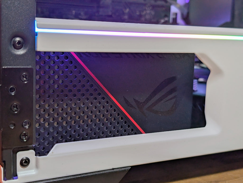 Järkyttävä Pelikone | I5 12gen. | RTX | 16GB | 250GB | 2TB